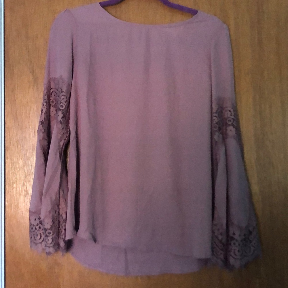 NWOT. Adiva shirt with bell sleeves. Size small.